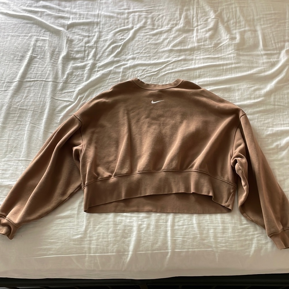 Brown vintage Nike crew neck